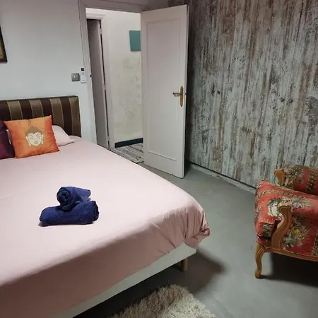 Apartment Cala Blanca *