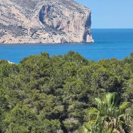 Cala Blanca Apartment *